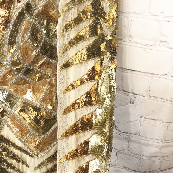 CCO MISSGUIDED EMBELLISHED SEQUIN WRAP MINI DRESS - Picture 3 of 8